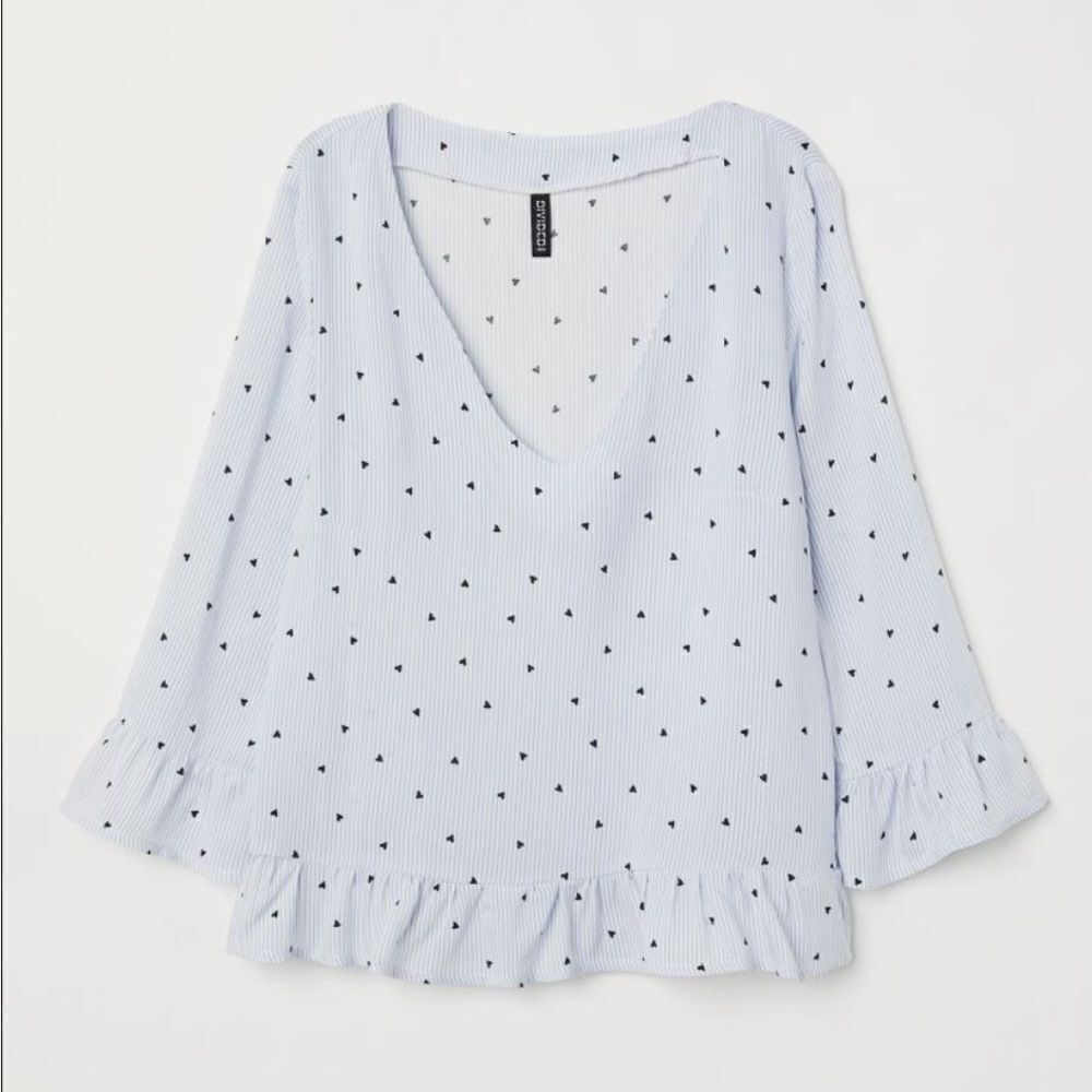 H&M Divided Blue & White Striped Ruffled V Neck , 4 hearts